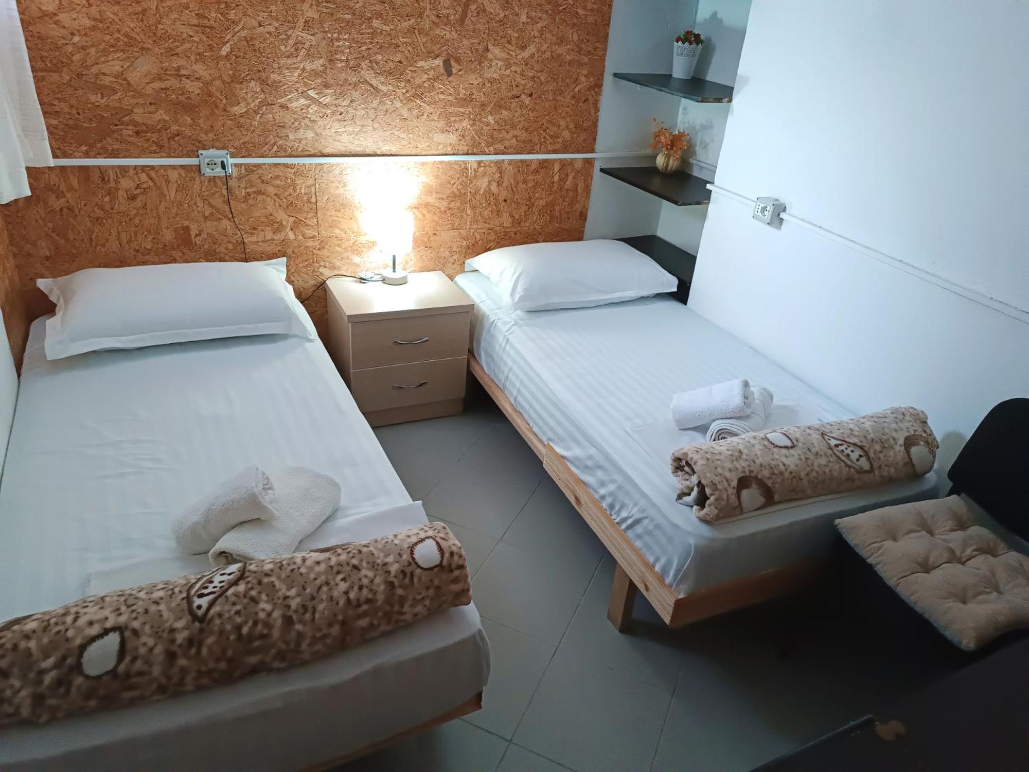Guesthouse Eva Duplex Apartment Berat Luaran gambar