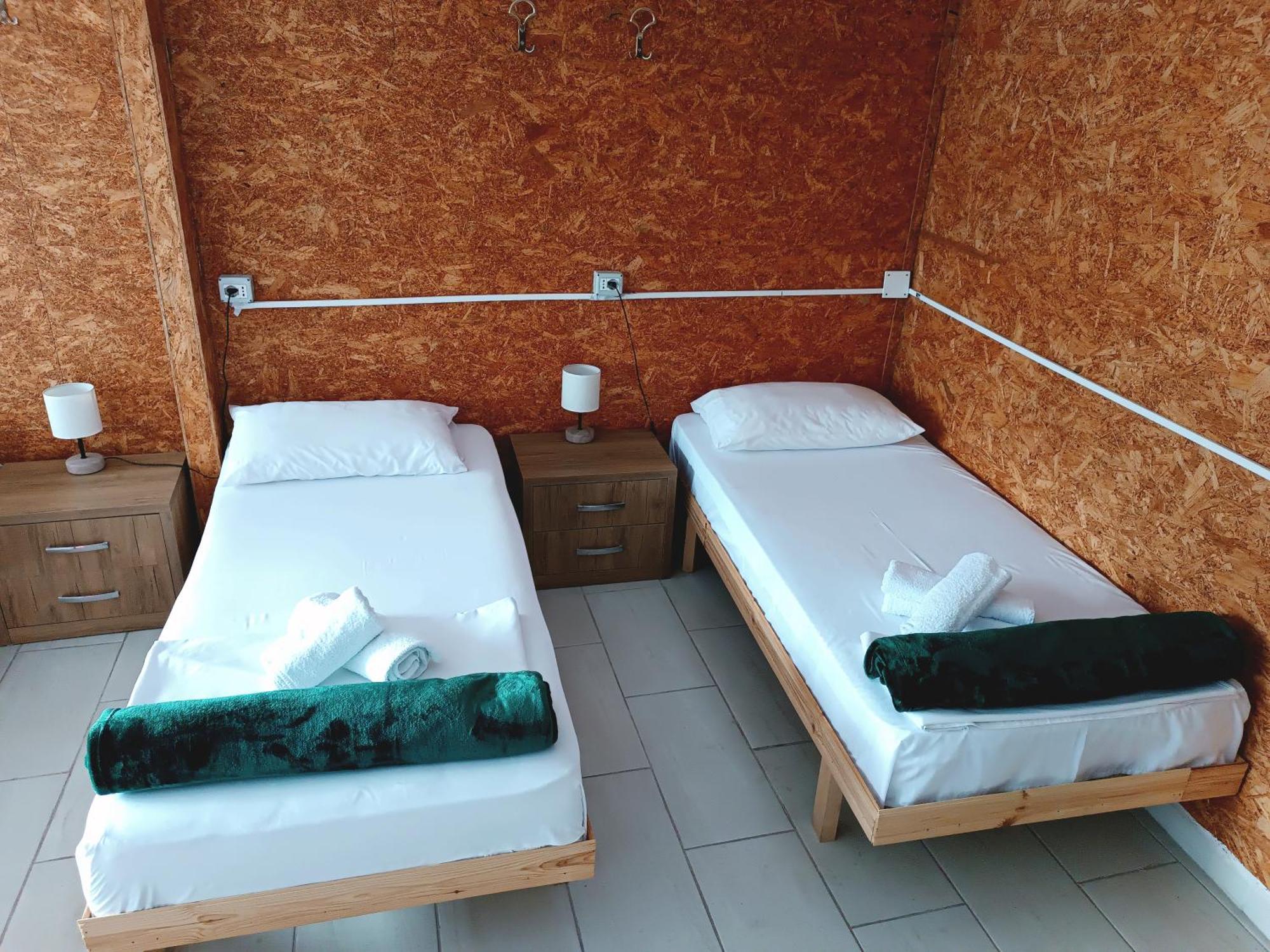 Guesthouse Eva Duplex Apartment Berat Luaran gambar